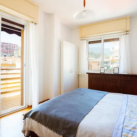 Apartment Erica - 2 Bedrooms, Terrace, Wifi