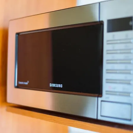 Erica - 2 Bedrooms, Terrace, Wifi